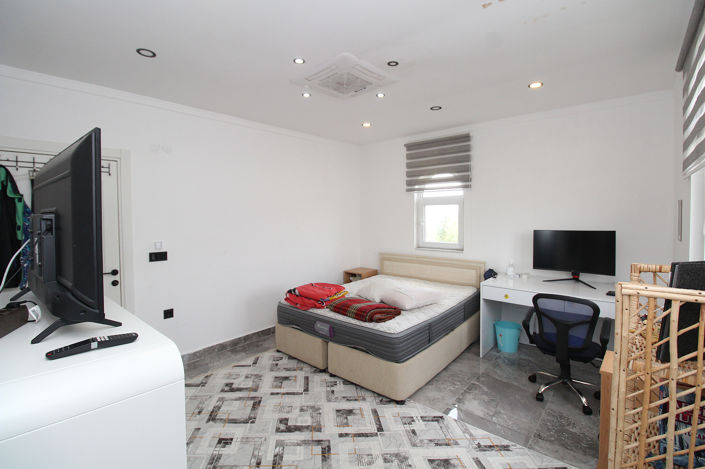 Image No.40-9 Bed House/Villa for sale