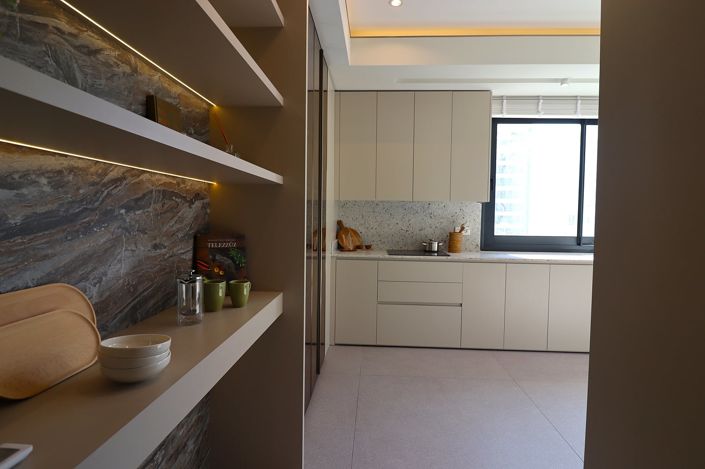 Image No.22-2 Bed Apartment for sale