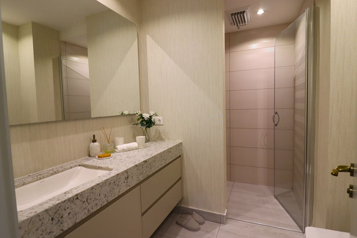 Image No.37-2 Bed Apartment for sale