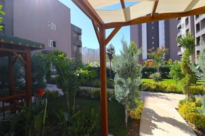 Exterior 9