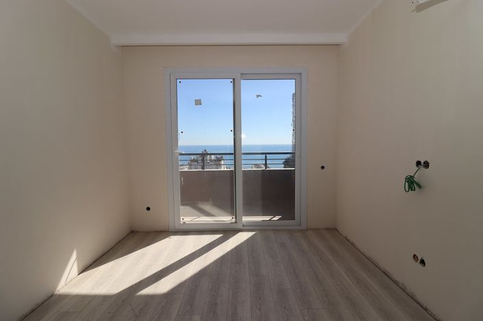 Image No.21-2 Bed Apartment for sale