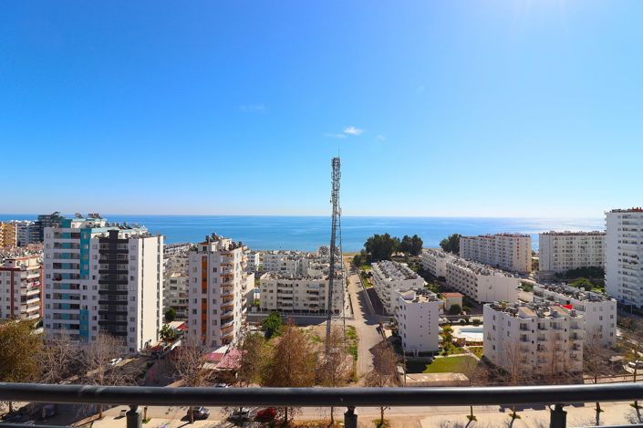 Image No.30-2 Bed Apartment for sale