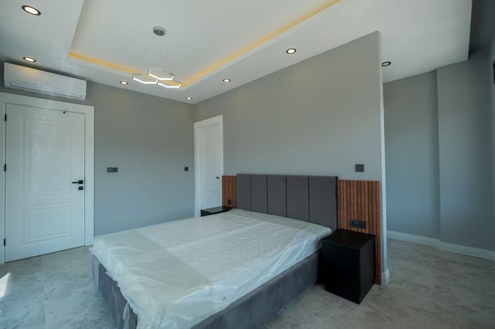 Image No.14-4 Bed House/Villa for sale