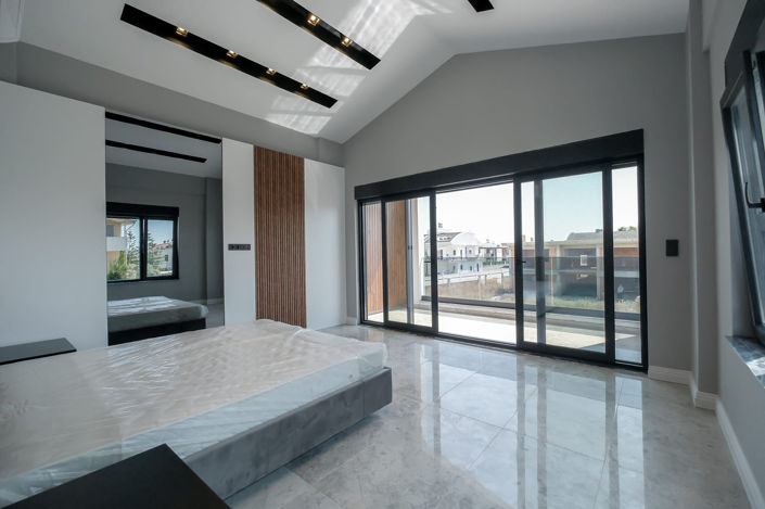 Image No.15-4 Bed House/Villa for sale