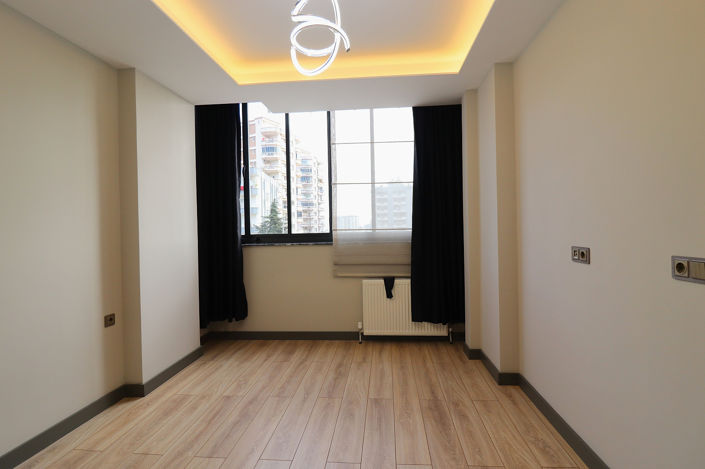 Image No.15-2 Bed Apartment for sale