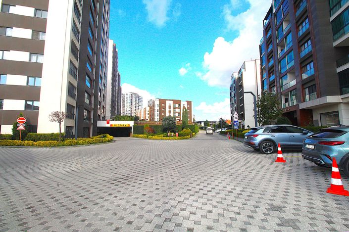 Image No.11-4 Bed Apartment for sale
