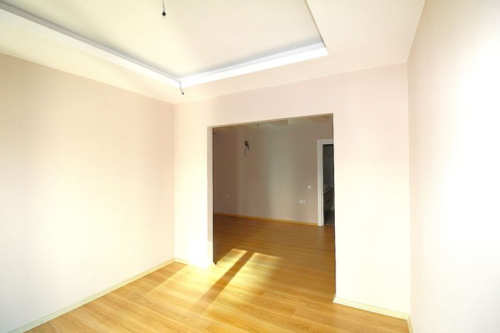 Image No.24-4 Bed Apartment for sale