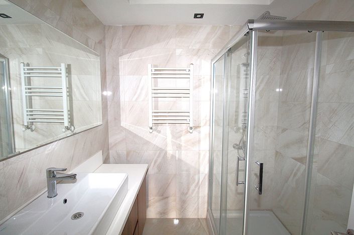 Image No.26-4 Bed Apartment for sale