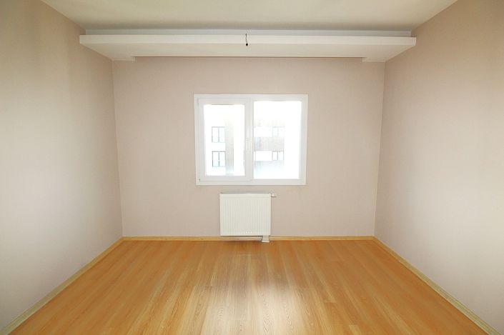Image No.30-4 Bed Apartment for sale