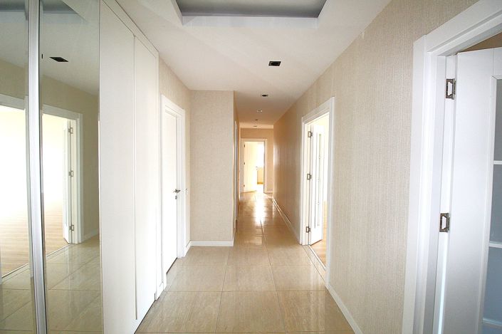 Image No.34-4 Bed Apartment for sale