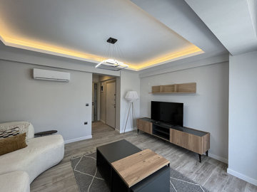 Interior 3