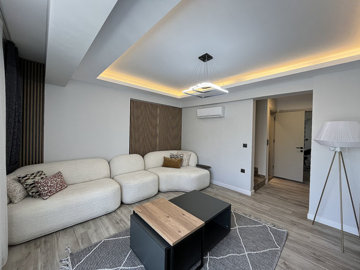 Interior 2