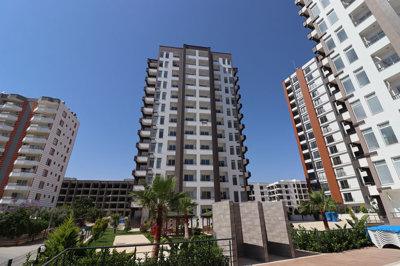 Exterior 4
