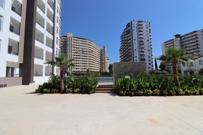 Exterior 7