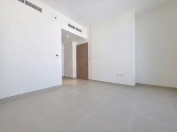 Interior 11
