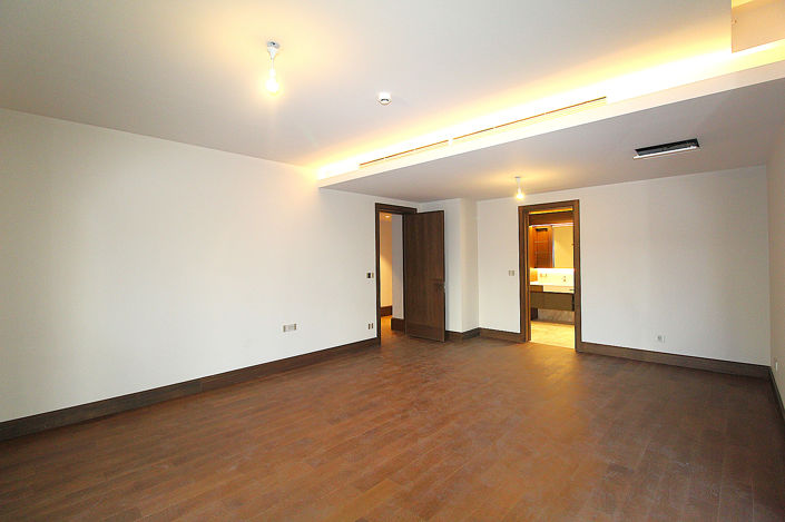 Image No.19-3 Bed Apartment for sale
