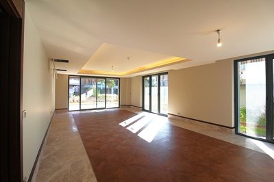 Interior 1