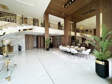 Interior 3