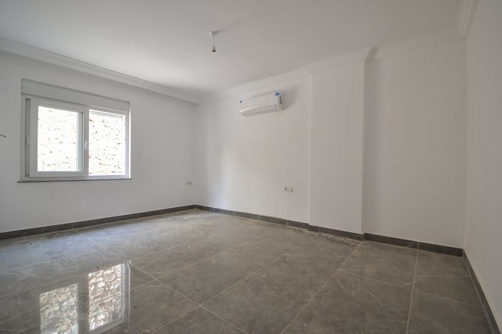Image No.12-3 Bed Apartment for sale