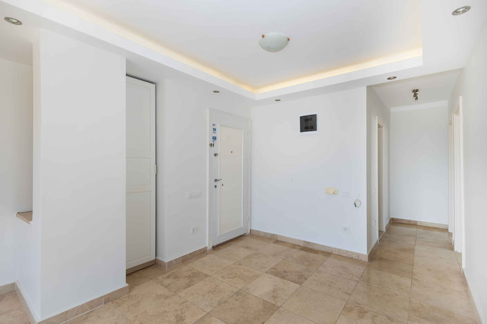 Image No.31-2 Bed Apartment for sale