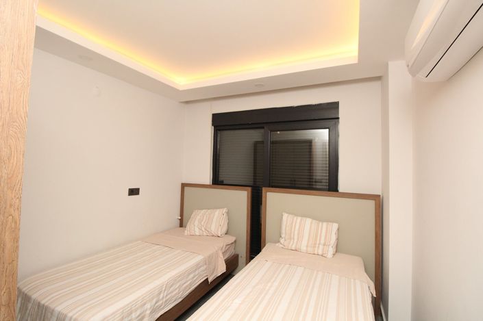 Image No.25-4 Bed House/Villa for sale