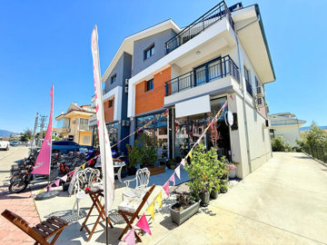 Exterior 4