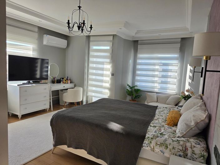 Image No.14-4 Bed Apartment for sale