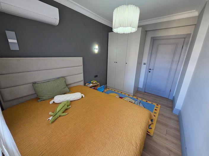 Image No.15-4 Bed Apartment for sale