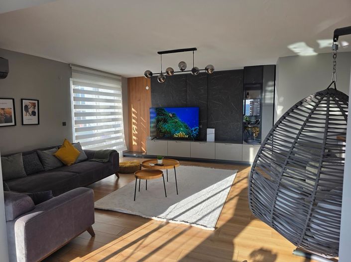 Image No.8-4 Bed Apartment for sale