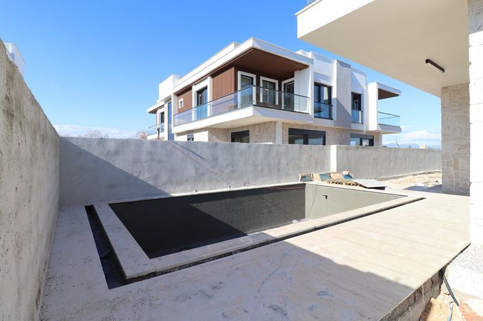 Image No.26-4 Bed House/Villa for sale