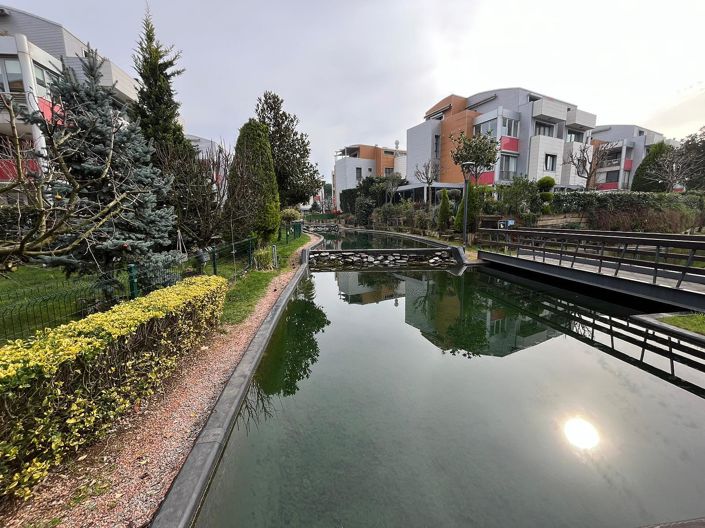 Image No.9-3 Bed Apartment for sale