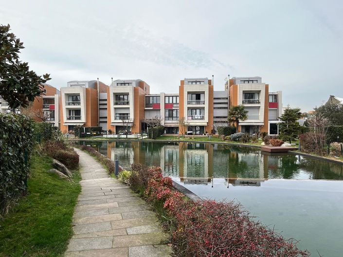 Image No.3-3 Bed Apartment for sale