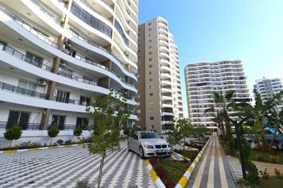 Exterior 7