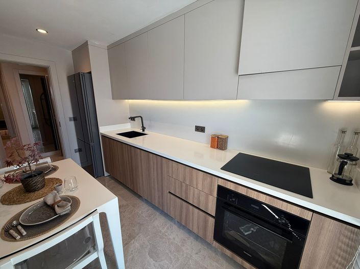 Image No.15-2 Bed Apartment for sale