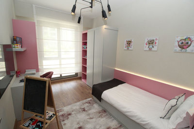 Interior 9