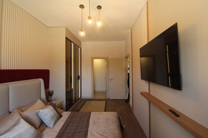 Image No.13-2 Bed Apartment for sale