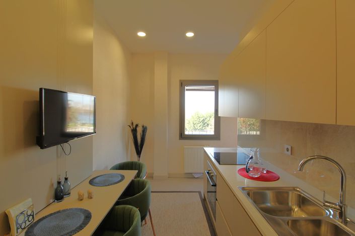 Image No.9-3 Bed Apartment for sale
