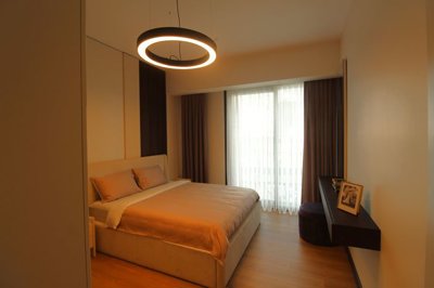 Interior 7