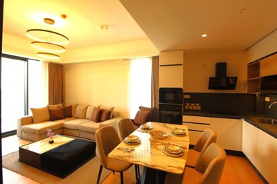 Interior 5