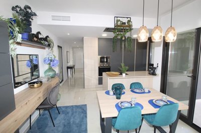 Interior 3