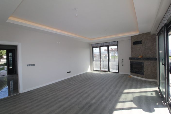 Image No.10-3 Bed House/Villa for sale
