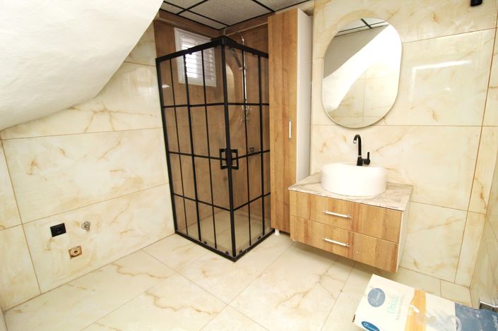 Image No.21-4 Bed Apartment for sale