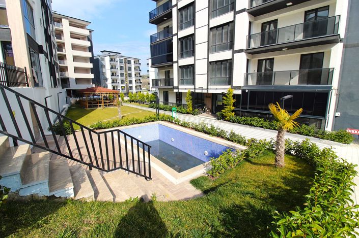 Image No.3-4 Bed Apartment for sale