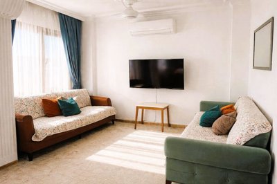Interior 3