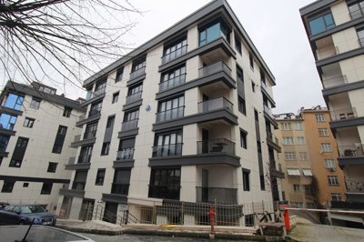 Exterior 1