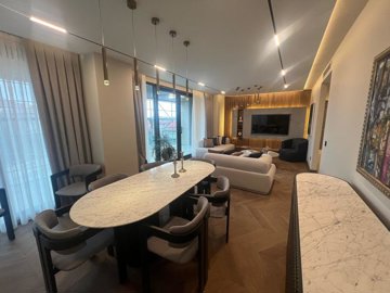 Interior 1