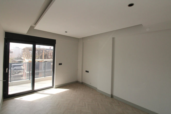 Image No.20-2 Bed Apartment for sale