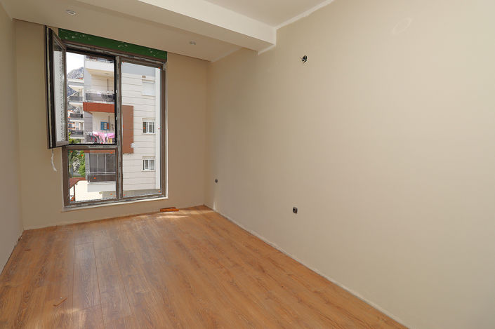 Image No.14-3 Bed Apartment for sale