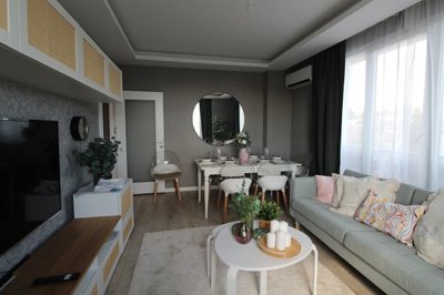 Interior 2