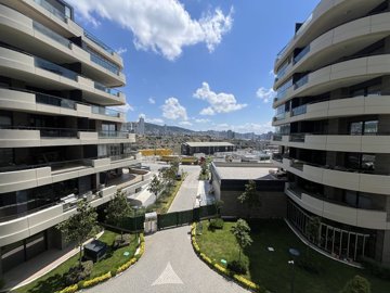 Exterior 15